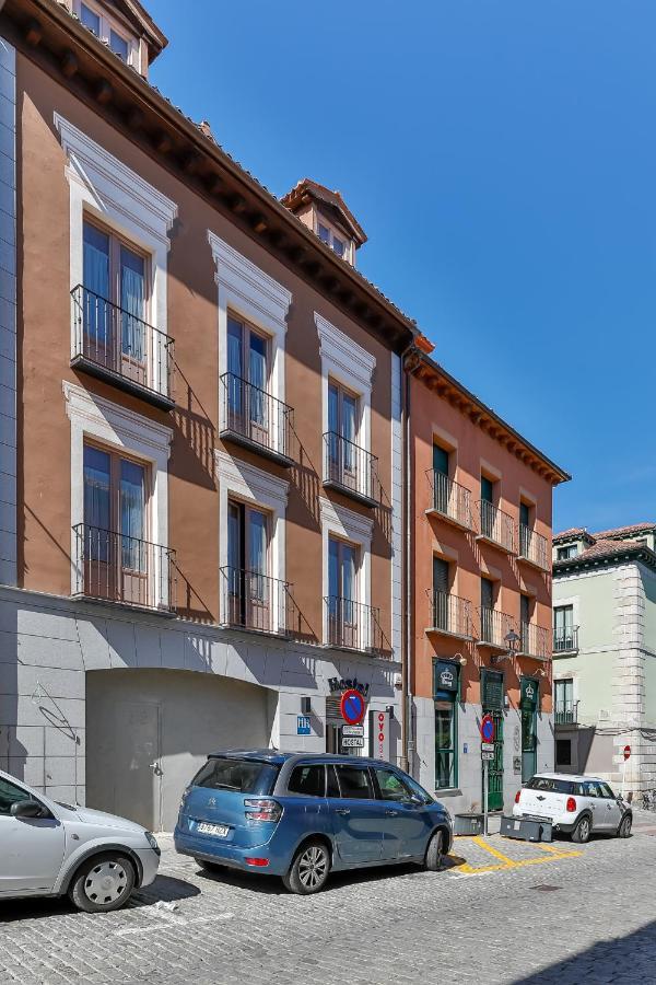 Hostal La Chata By Vivere Stays San Ildefonso エクステリア 写真